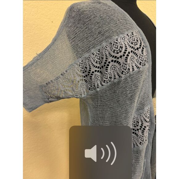 Chico's NWT Blue Gray Crochet Open Short Sleeve Cardigan - Sz 0 (S/4) - Picture 4 of 12